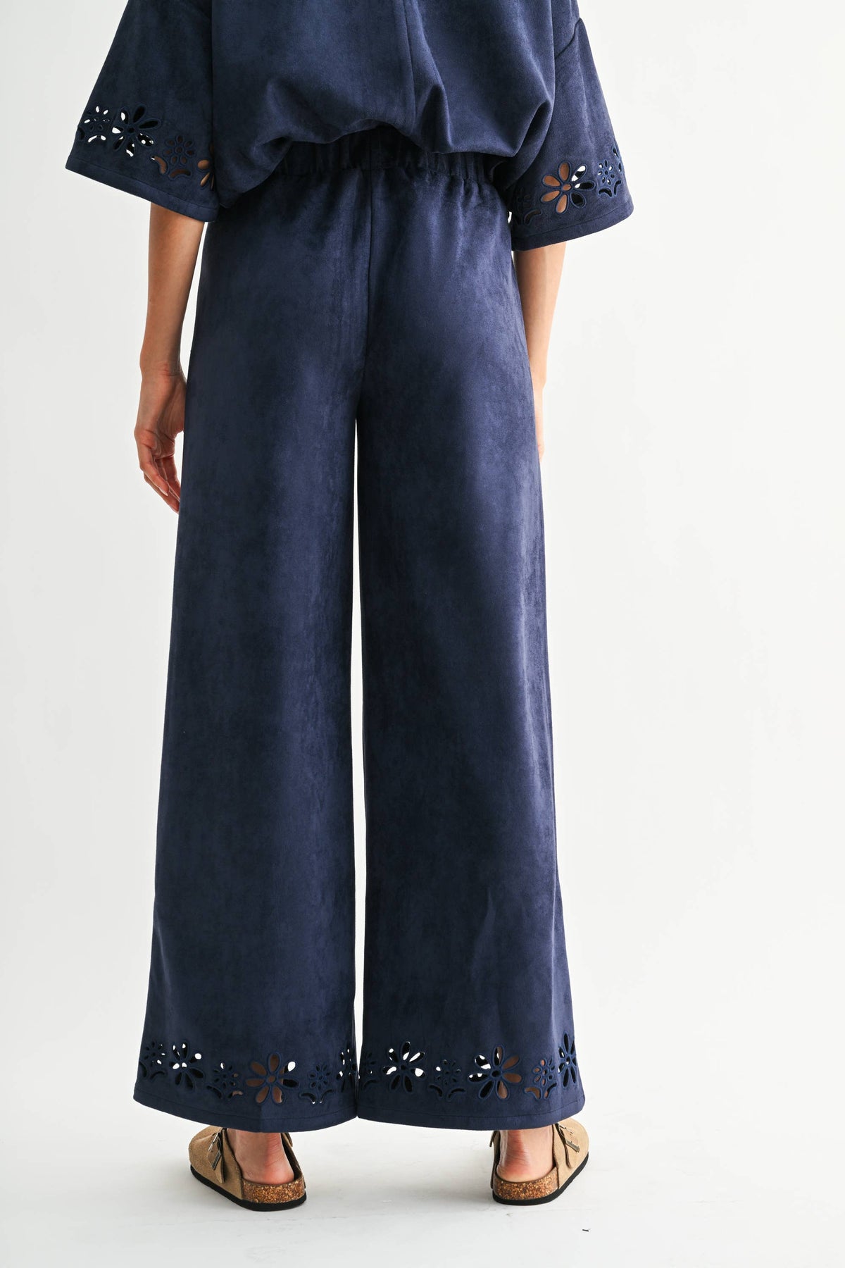 130 AMELIE
