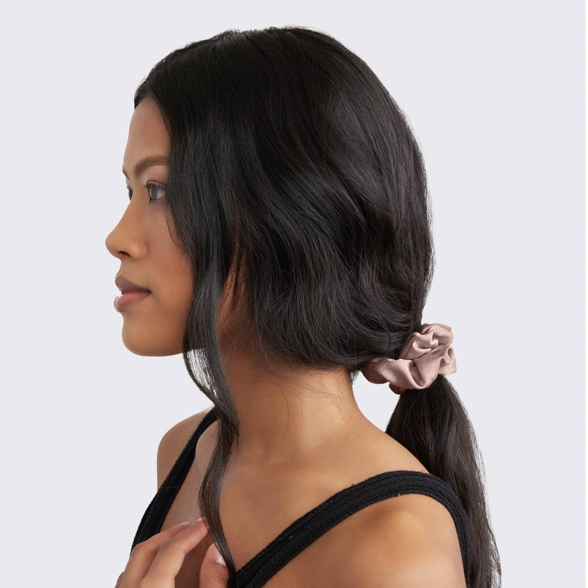 000 SCRUNCHIE